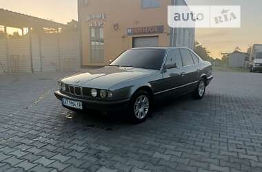 Седан BMW 5 Series 1992 в Ивано-Франковске