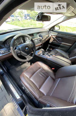 Седан BMW 5 Series 2014 в Черновцах