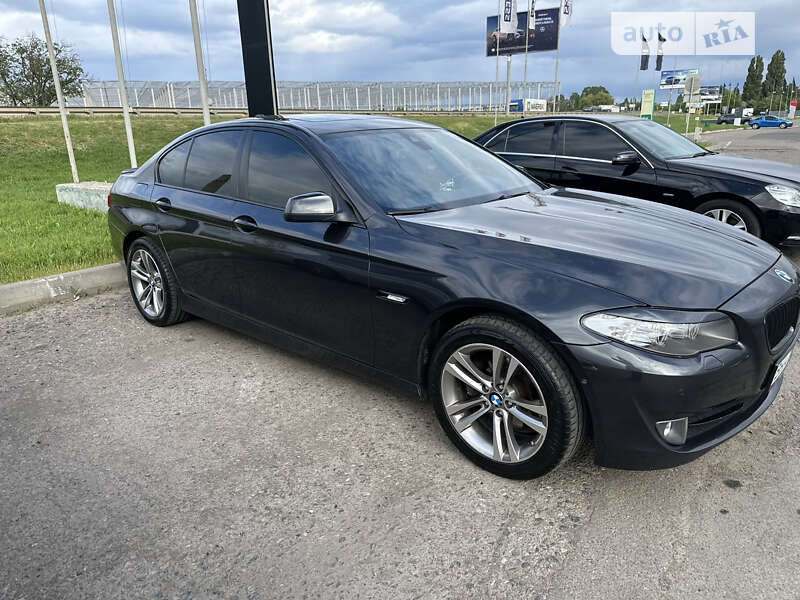 BMW 5 Series 2012