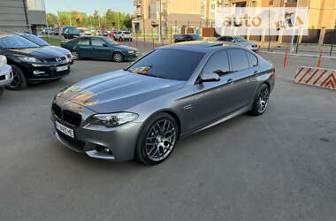 Седан BMW 5 Series 2015 в Киеве