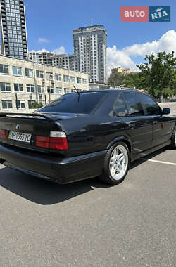 Седан BMW 5 Series 1995 в 