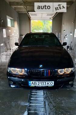 Седан BMW 5 Series 2002 в 