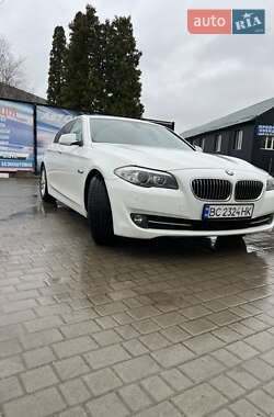 BMW 5 Series 2011