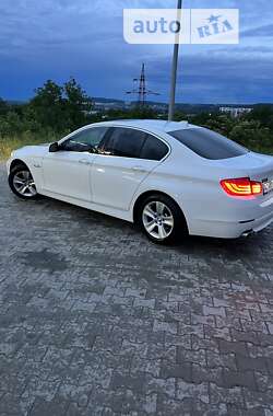 Седан BMW 5 Series 2011 в Львові