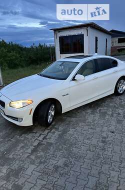 Седан BMW 5 Series 2011 в Львові