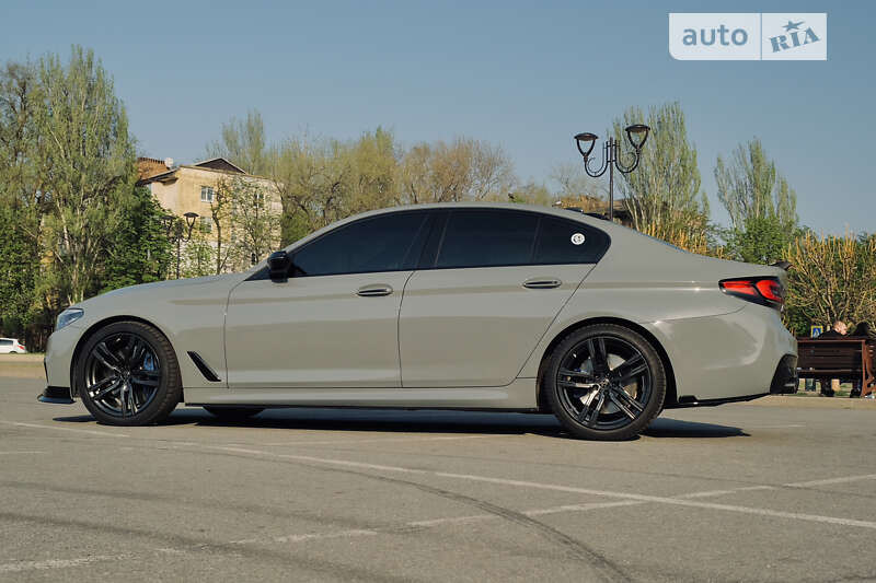 Седан BMW 5 Series 2017 в Запорожье фото 29 Седан BMW 5 Series 2017 в Запорожье
