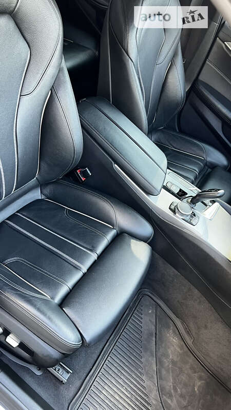 Седан BMW 5 Series 2017 в Запорожье фото 34 Седан BMW 5 Series 2017 в Запорожье