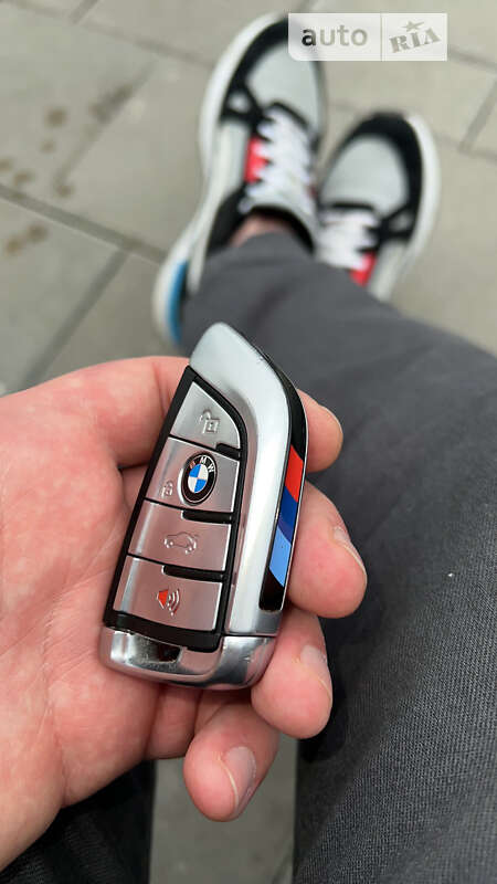 Седан BMW 5 Series 2017 в Запорожье фото 37 Седан BMW 5 Series 2017 в Запорожье