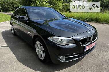 Седан BMW 5 Series 2013 в Бобровиці