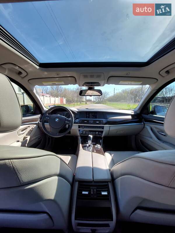 Седан BMW 5 Series 2010 в Одессе фото 15 Седан BMW 5 Series 2010 в Одессе