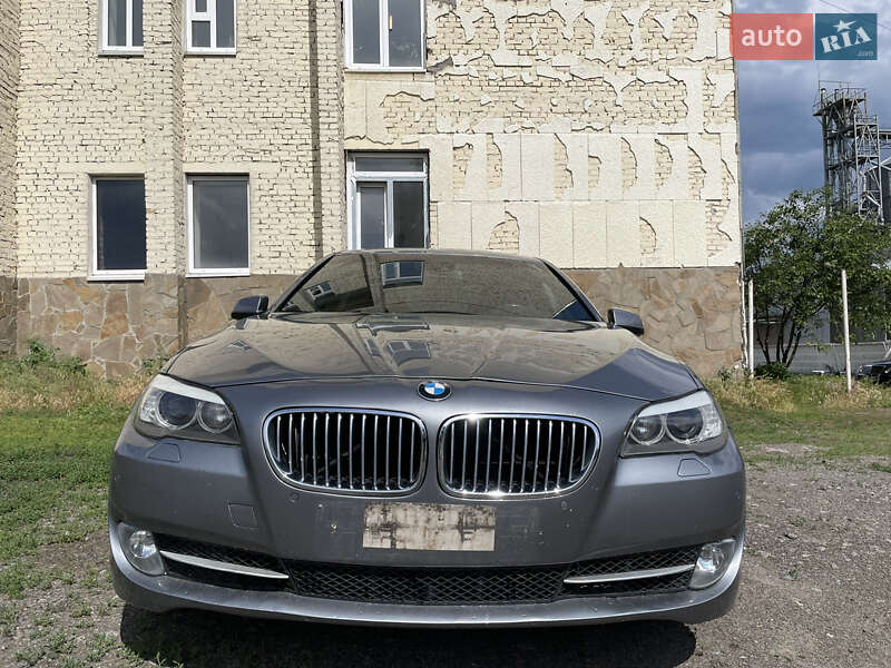 Седан BMW 5 Series 2012 в Бородянке