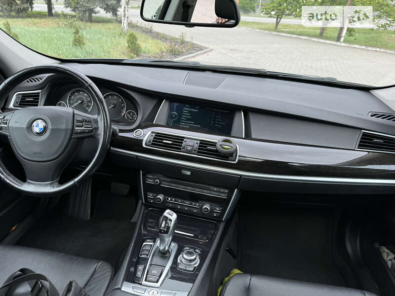 Лифтбек BMW 5 Series 2011 в Павлограде