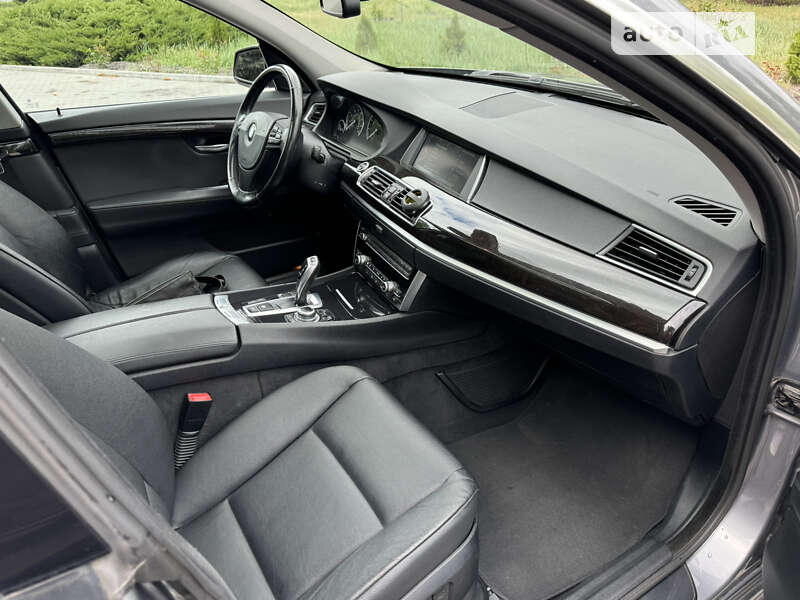 Лифтбек BMW 5 Series 2011 в Павлограде