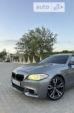 Седан BMW 5 Series 2012 в Измаиле