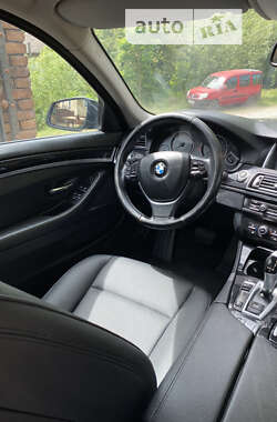 Универсал BMW 5 Series 2014 в Черновцах