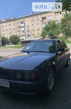 Седан BMW 5 Series 1993 в Львове