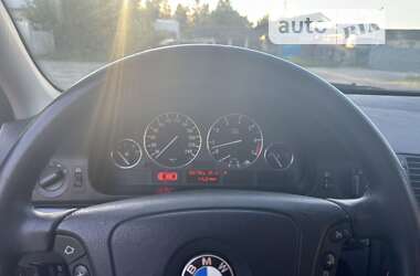 Седан BMW 5 Series 1998 в Гусятине