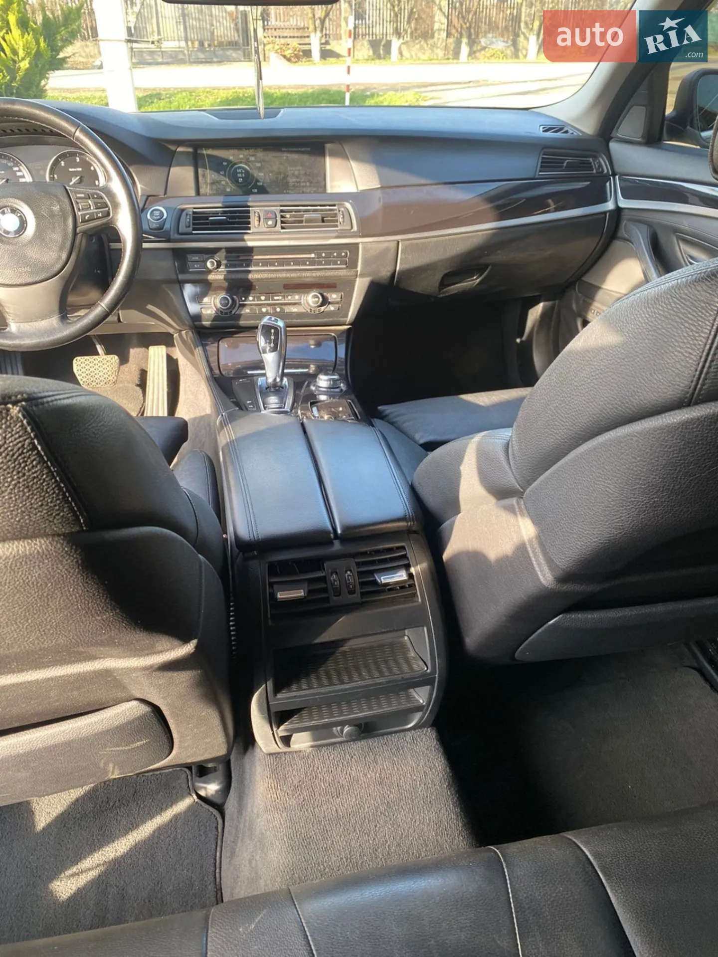 2011 BMW 5er - мініатюра 8