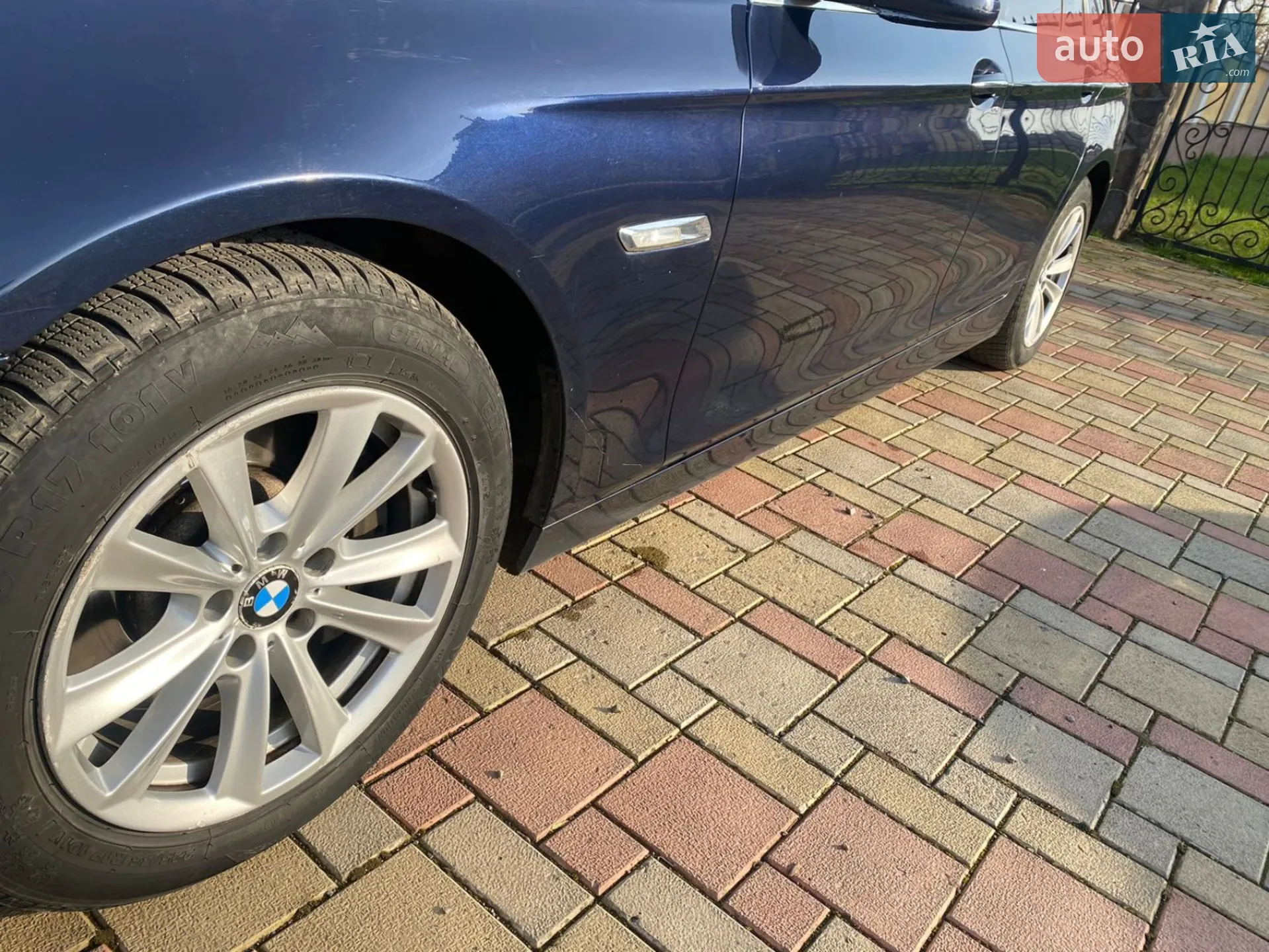 2011 BMW 5er - мініатюра 9