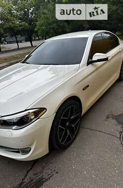 BMW 5 Series 2012 BMW 5 Series 2012