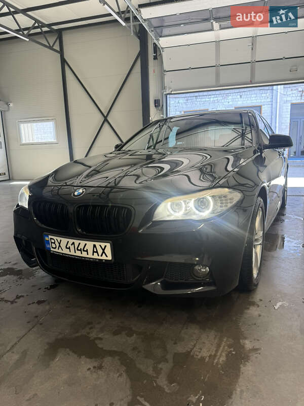 Седан BMW 5 Series 2012 в Черновцах