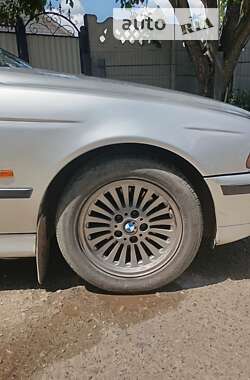 Седан BMW 5 Series 1999 в Виннице