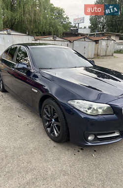Седан BMW 5 Series 2016 в 