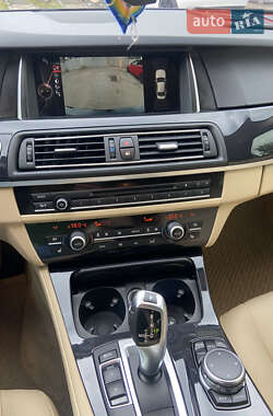 Седан BMW 5 Series 2016 в 