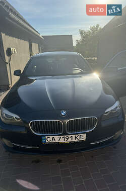Седан BMW 5 Series 2010 в 