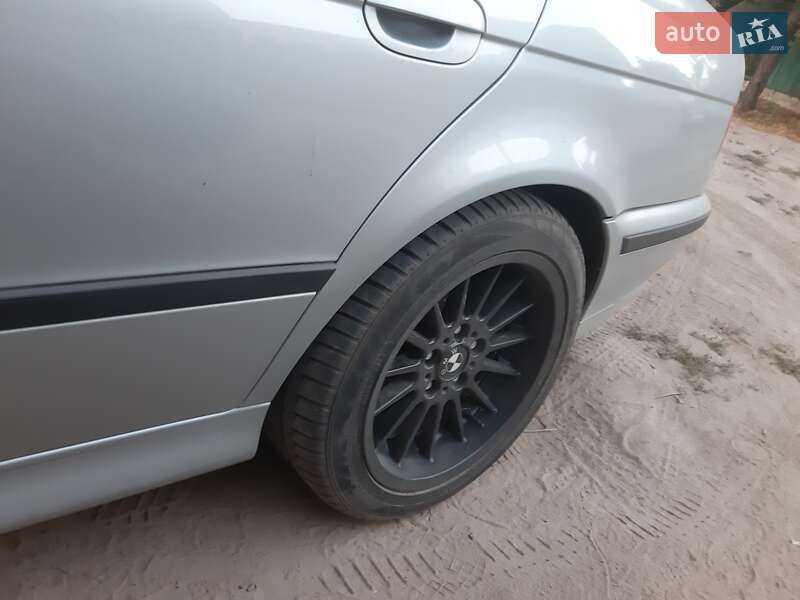 Седан BMW 5 Series 1996 в Броварах