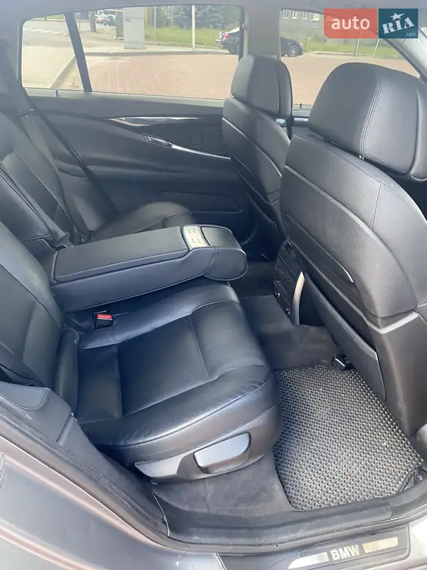 BMW 5 Series 2010