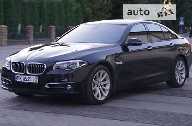 Седан BMW 5 Series 2013 в Дубно