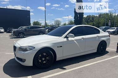 Седан BMW 5 Series 2012 в Киеве