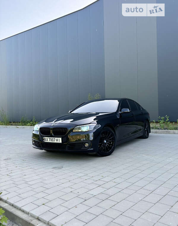 Седан BMW 5 Series 2015 в Хмельницькому