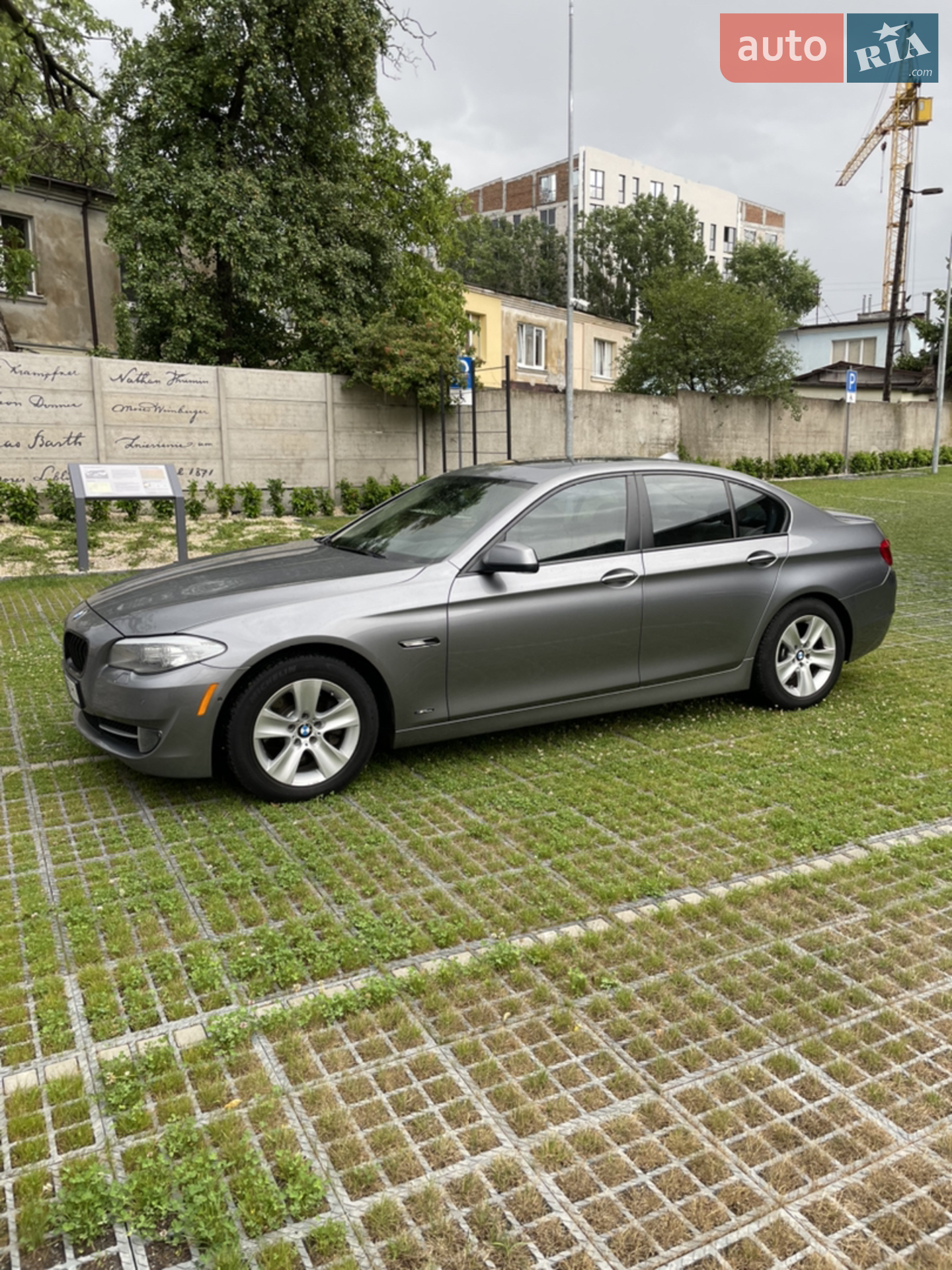 2012 BMW 5er - мініатюра 4