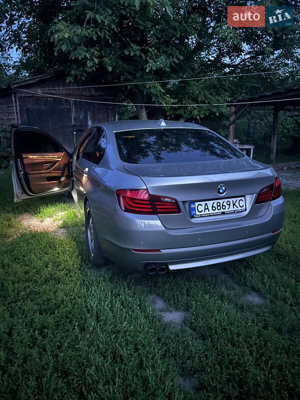 Седан BMW 5 Series 2011 в Миргороде фото 32 Седан BMW 5 Series 2011 в Миргороде