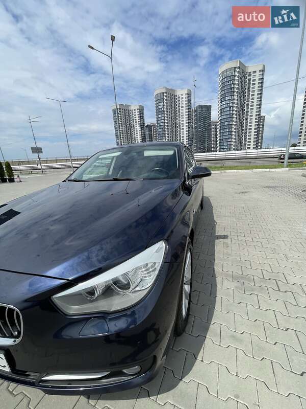 Седан BMW 5 Series 2017 в Киеве