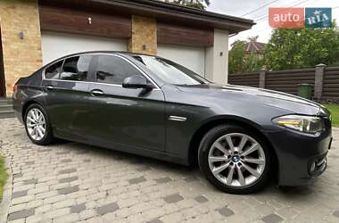 Седан BMW 5 Series 2015 в Черкасах