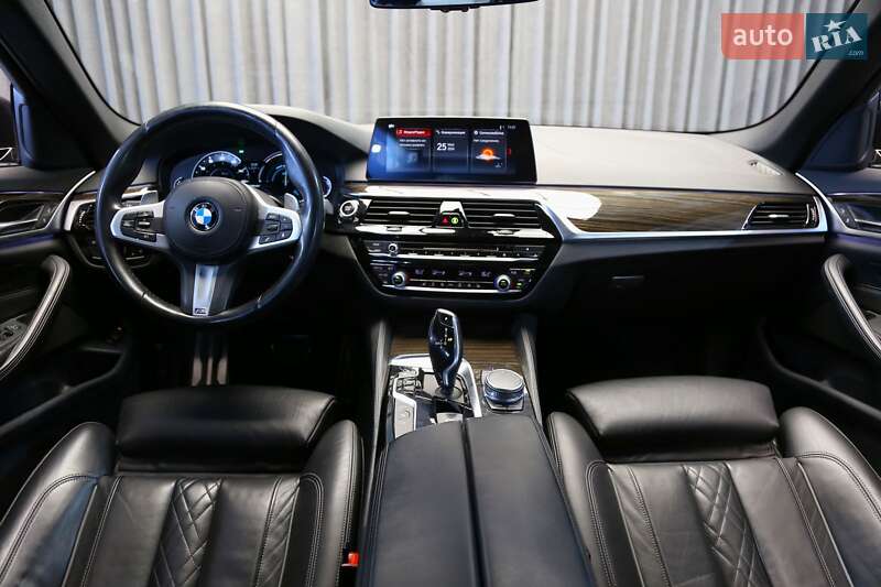 Седан BMW 5 Series 2018 в Києві