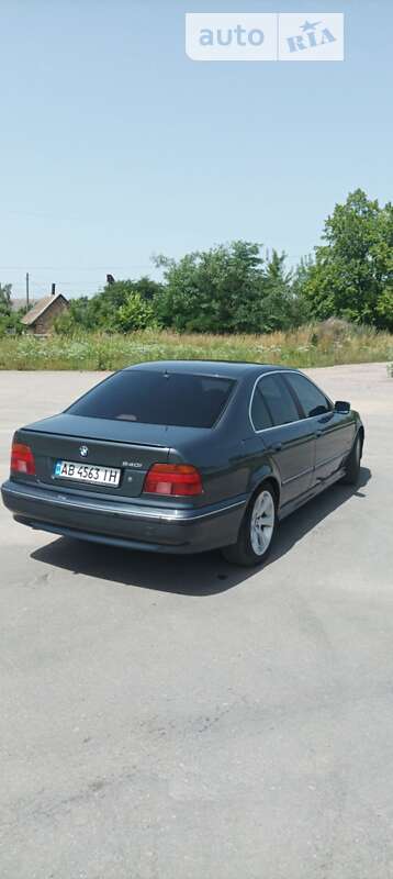 Седан BMW 5 Series 1999 в Виннице