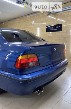 Седан BMW 5 Series 2000 в Харкові