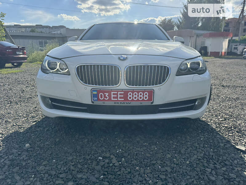 Седан BMW 5 Series 2012 в Луцьку