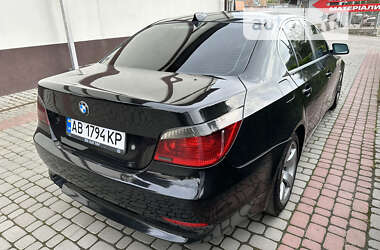 Седан BMW 5 Series 2004 в Вінниці