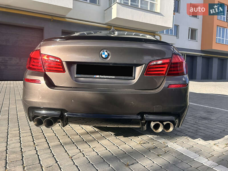 Седан BMW 5 Series 2010 в Вінниці