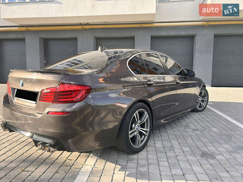 Седан BMW 5 Series 2010 в Вінниці