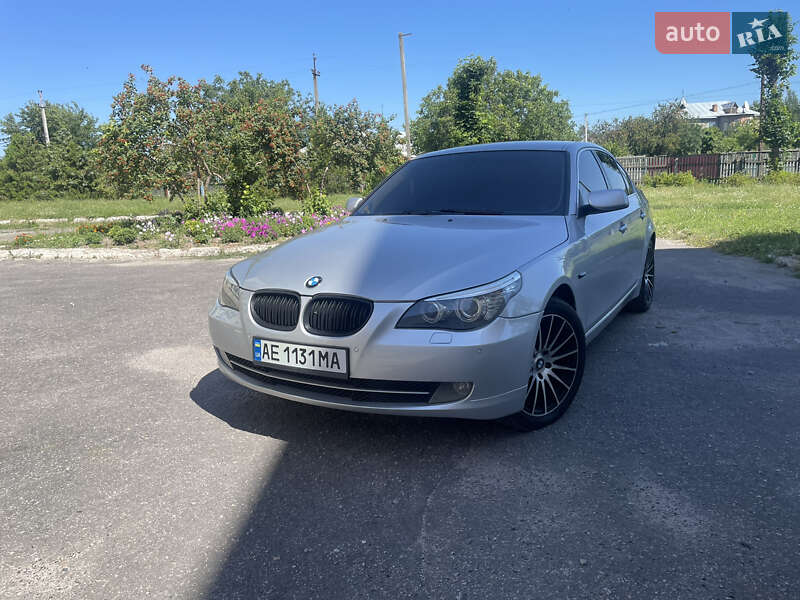 Седан BMW 5 Series 2008 в Каменском