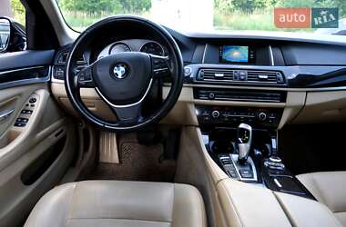 Седан BMW 5 Series 2013 в Львове