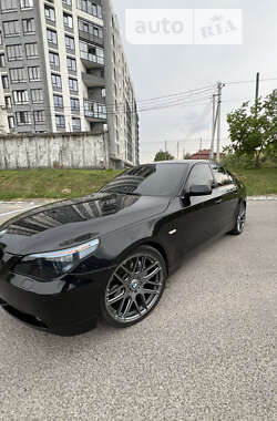 Седан BMW 5 Series 2006 в Львове