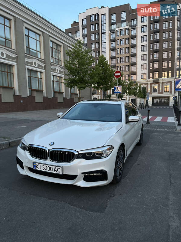 Седан BMW 5 Series 2017 в Киеве