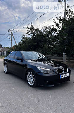 Седан BMW 5 Series 2004 в Запоріжжі